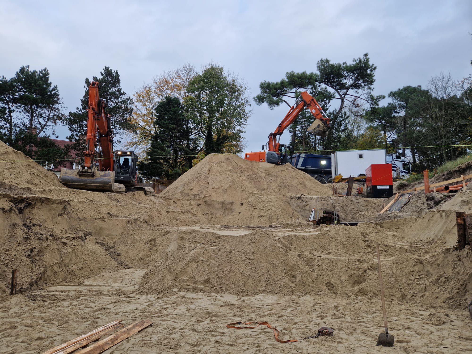Uitgraving van een kelder in Knokke 1